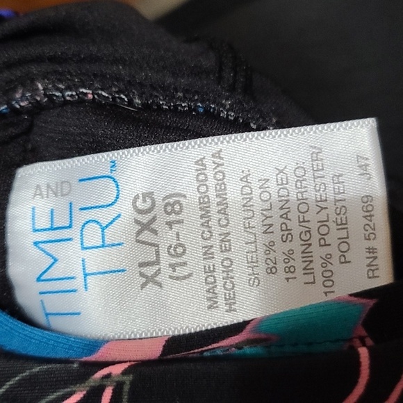 Time And True Womens Swimsuit Halter Bra Colorful Floral Sz XL-16/18 EUC - Picture 6 of 8